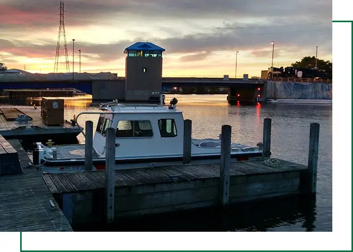 Hydraulic renovation of Sheboygan lift bridge